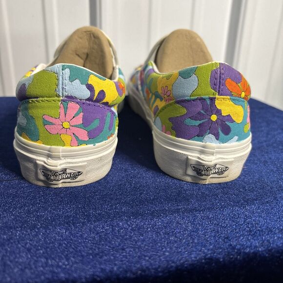 Vans Custom Painted Psychedelic Flower Slip Ons Size 7M/8.5W EUC - Picture 4 of 9
